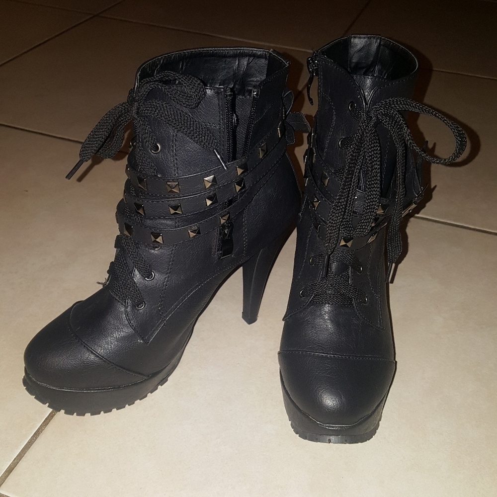 Black boots